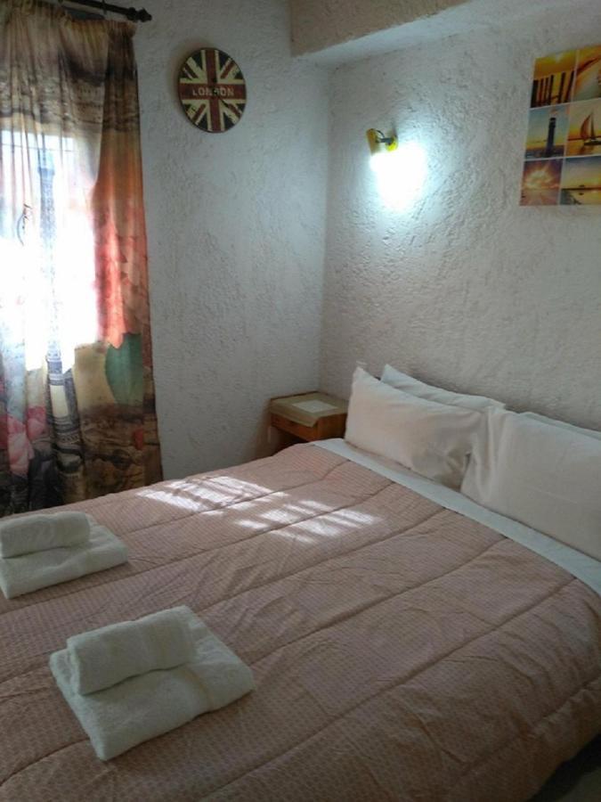Goúrnes Villas Irene 8 Family Apartments מראה חיצוני תמונה