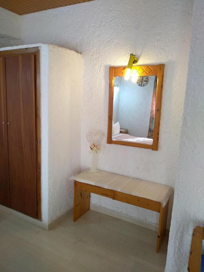Goúrnes Villas Irene 8 Family Apartments מראה חיצוני תמונה