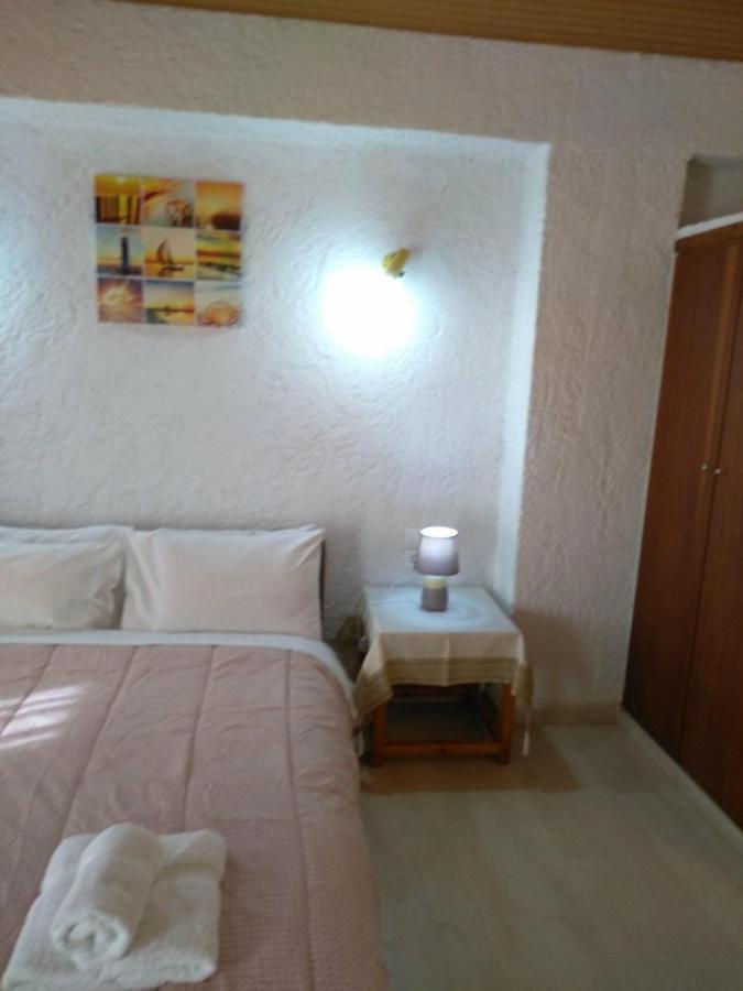Goúrnes Villas Irene 8 Family Apartments מראה חיצוני תמונה